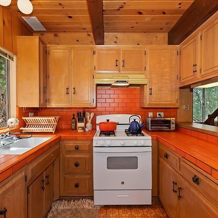 Pet & Kid Friendly Cozy Cabin, Bbq, Firepit, Outdoor Dining, Forest Views 레이크애로우헤드 외부 사진